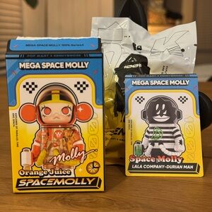 Pop Mart Space Molly 100% - Series 4 - Lala Company Durian Man